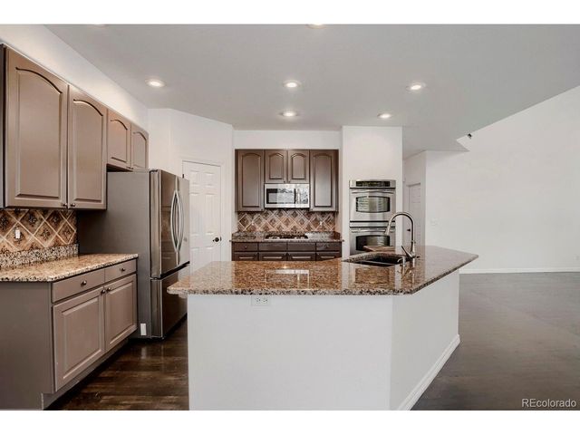 6969 S Rome St, Aurora, CO 80016