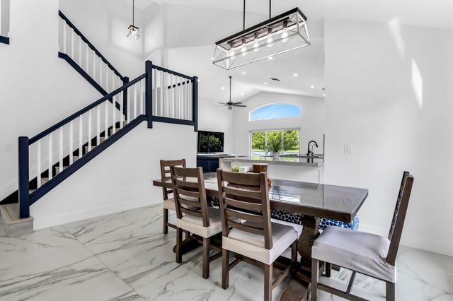 1551 NW 132ND Avenue, Pembroke Pines, FL 33028