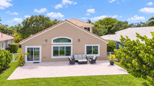 1551 NW 132ND Avenue, Pembroke Pines, FL 33028