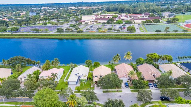 1551 NW 132ND Avenue, Pembroke Pines, FL 33028