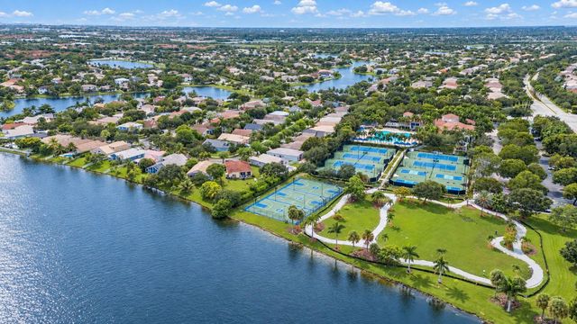 1551 NW 132ND Avenue, Pembroke Pines, FL 33028
