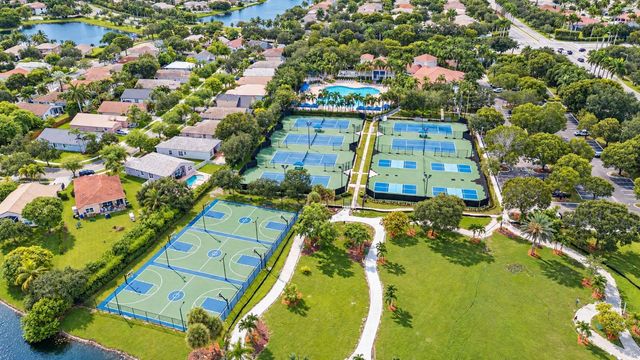 1551 NW 132ND Avenue, Pembroke Pines, FL 33028