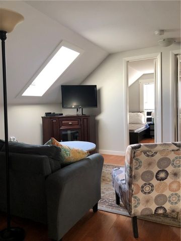 22 Carroll Avenue, Newport, RI 02840