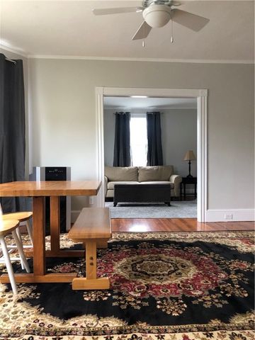 22 Carroll Avenue, Newport, RI 02840