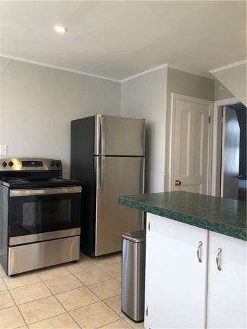 22 Carroll Avenue, Newport, RI 02840