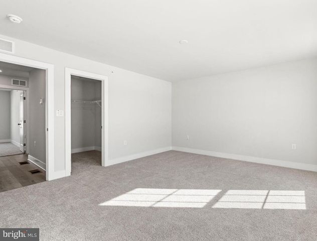 8 SILO ST, Carlisle, PA 17015