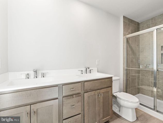 8 SILO ST, Carlisle, PA 17015