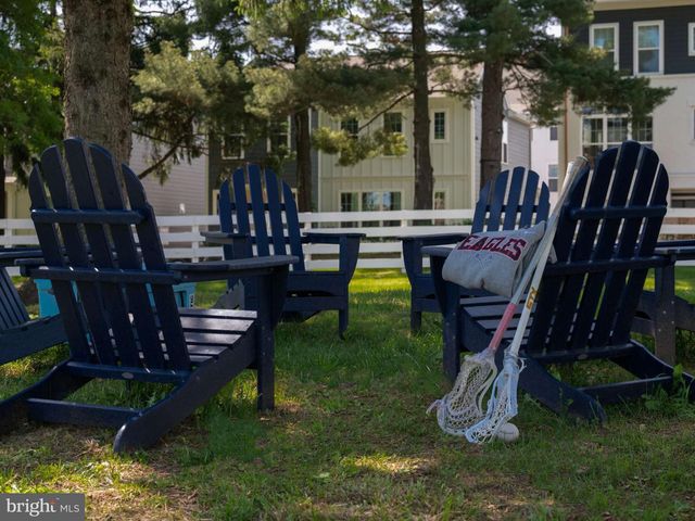 8 SILO ST, Carlisle, PA 17015