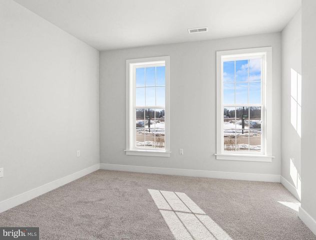 8 SILO ST, Carlisle, PA 17015