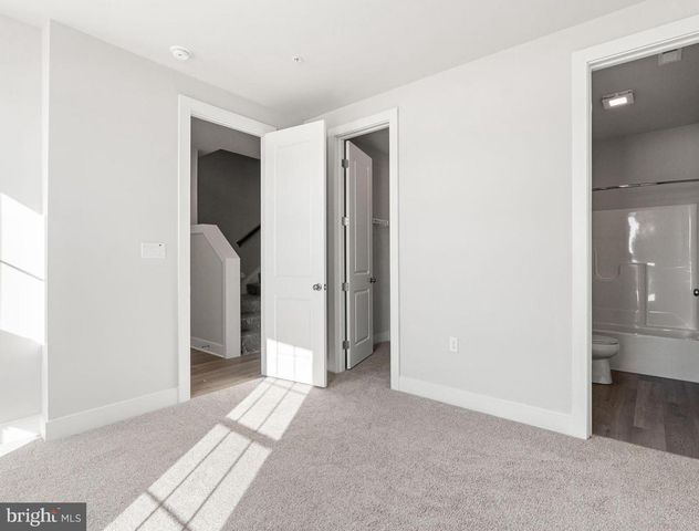 8 SILO ST, Carlisle, PA 17015