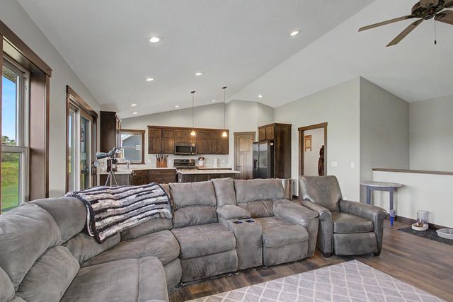 1763 Otter Way, New Richmond, WI 54017