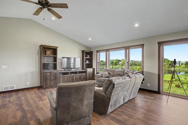 1763 Otter Way, New Richmond, WI 54017