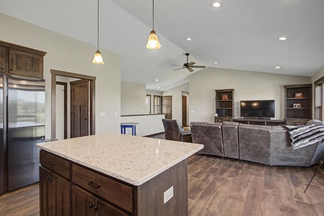 1763 Otter Way, New Richmond, WI 54017