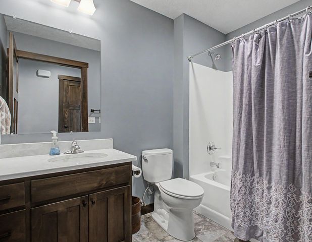 1763 Otter Way, New Richmond, WI 54017