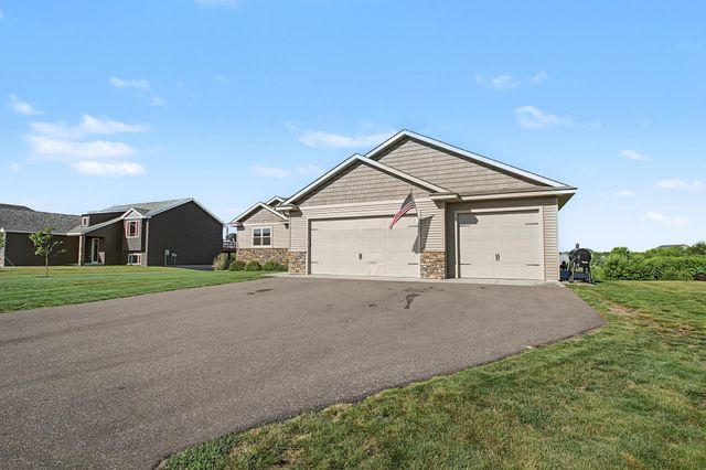 1763 Otter Way, New Richmond, WI 54017