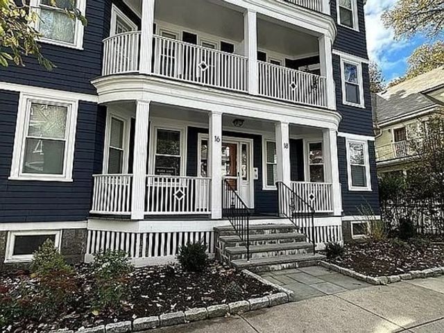 18 Hewlett Street 1, Boston, MA 02131