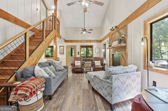 54 Dixon Lane, Clayton, GA 30525