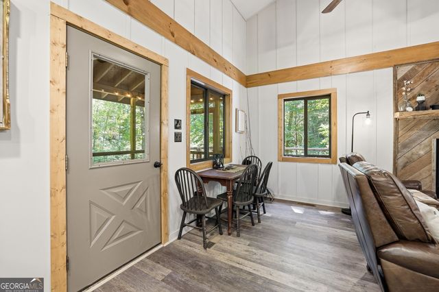 54 Dixon Lane, Clayton, GA 30525