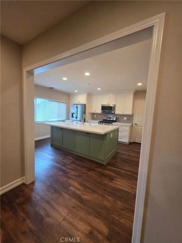 9556 Live Oak, Temple City, CA 91780