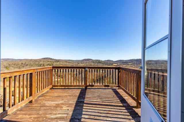 1707 New Highway 7, Columbia, TN 38401