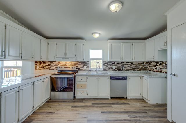 1707 New Highway 7, Columbia, TN 38401