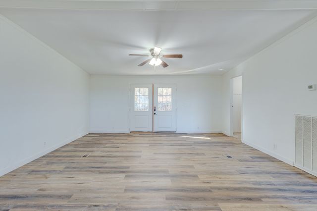 1707 New Highway 7, Columbia, TN 38401