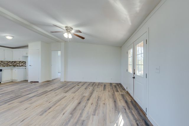 1707 New Highway 7, Columbia, TN 38401