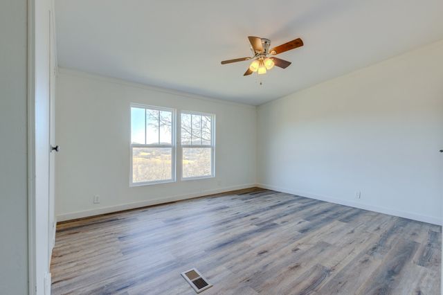 1707 New Highway 7, Columbia, TN 38401