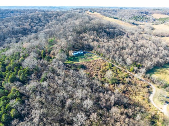 1707 New Highway 7, Columbia, TN 38401