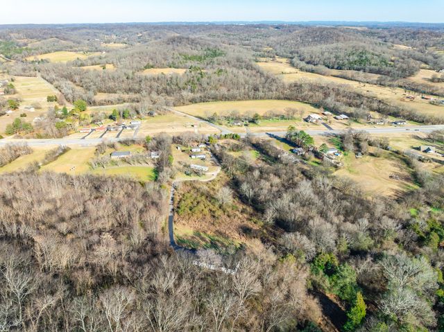 1707 New Highway 7, Columbia, TN 38401