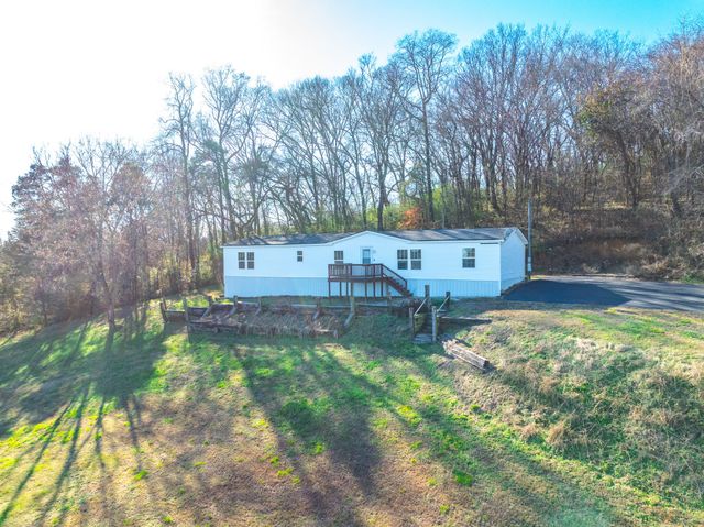 1707 New Highway 7, Columbia, TN 38401