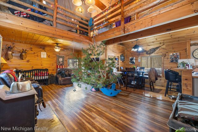 5987 Hillside Drive, Greenwood Township, MI 49756