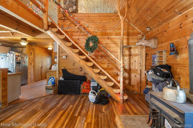 5987 Hillside Drive, Greenwood Township, MI 49756