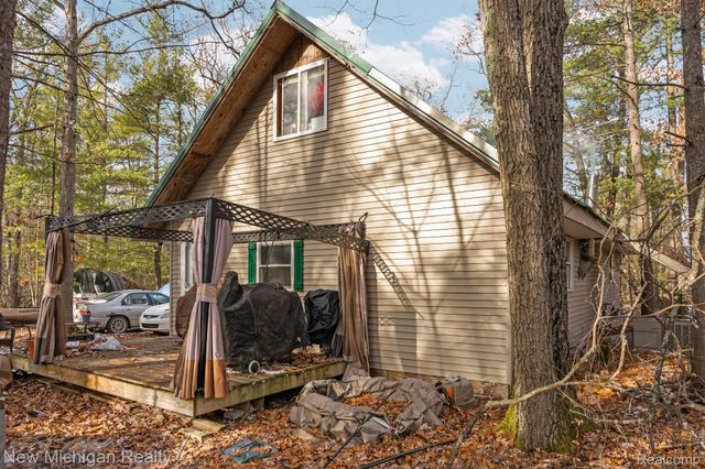 5987 Hillside Drive, Greenwood Township, MI 49756