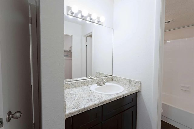 3600 Greystone DR 0901, Austin, TX 78731