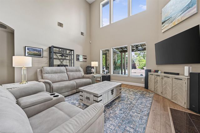 2007 Cliff Manor Drive, Conroe, TX 77304