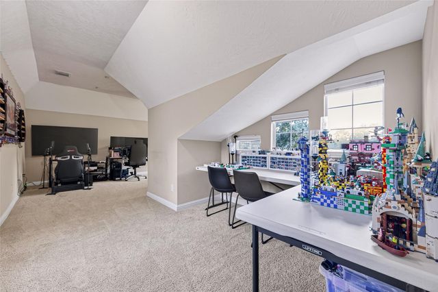 2007 Cliff Manor Drive, Conroe, TX 77304