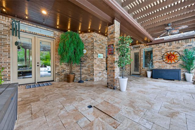 2007 Cliff Manor Drive, Conroe, TX 77304