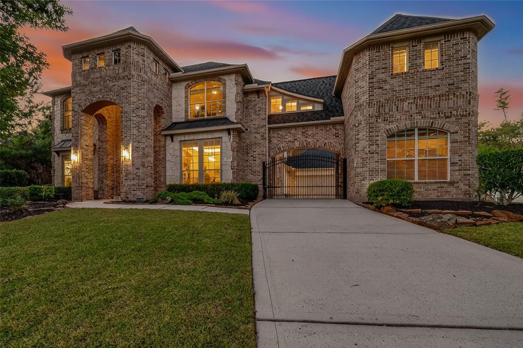 2007 Cliff Manor Drive, Conroe, TX 77304