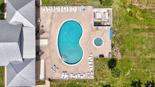 7707 SE Sugar Sand Circle, Hobe Sound, FL 33455