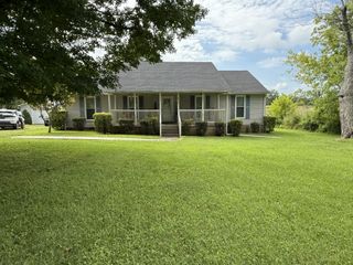 4319 Manchester Hwy, Mcminnville, TN 37110