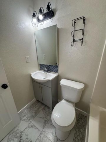 755 River RD 1421, San Marcos, TX 78666