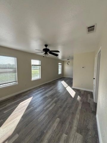 755 River RD 1421, San Marcos, TX 78666