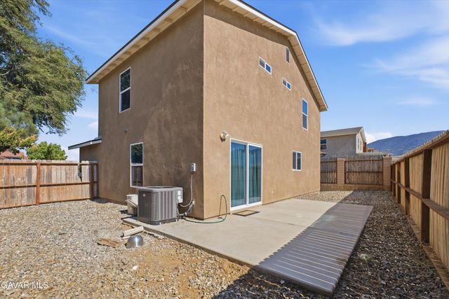 1109 Elm Street, Tehachapi, CA 93561
