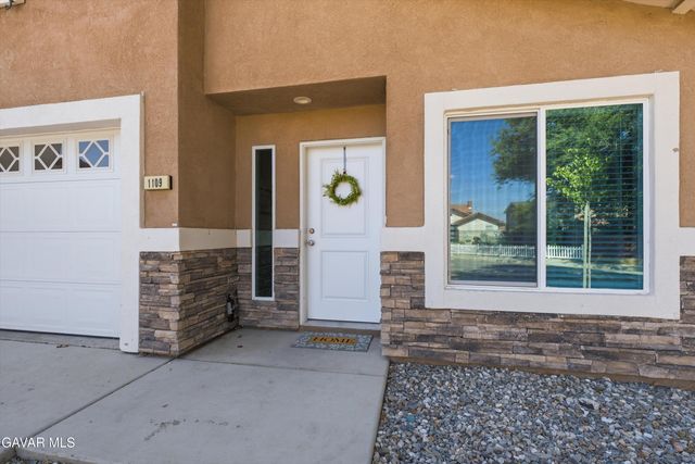 1109 Elm Street, Tehachapi, CA 93561
