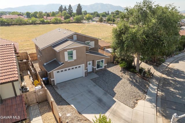 1109 Elm Street, Tehachapi, CA 93561