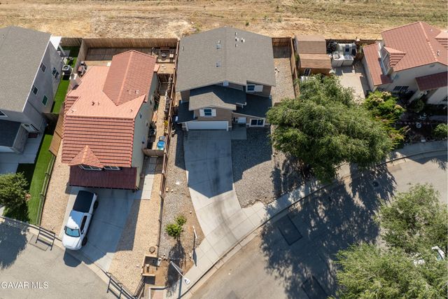 1109 Elm Street, Tehachapi, CA 93561