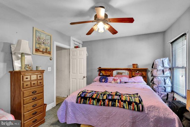 28 E FRONT ST, Mohnton, PA 19540