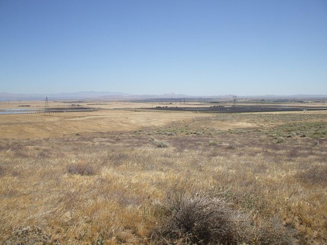 113 NW Vic Ave K St W Avenue, Del Sur, CA 93536