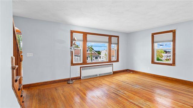 180 Grassmere Avenue, East Providence, RI 02914